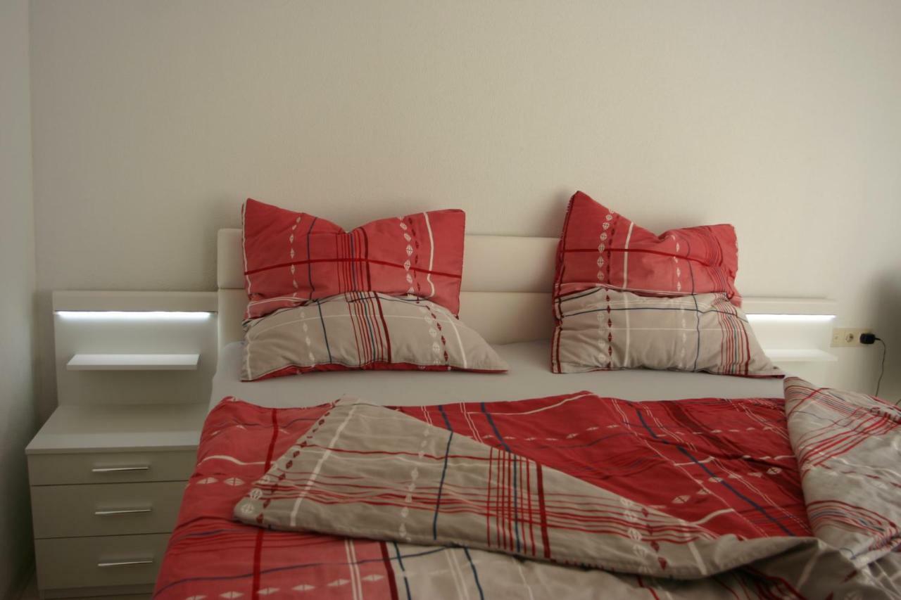 Apartmentbuymetzingen Riederich ภายนอก รูปภาพ