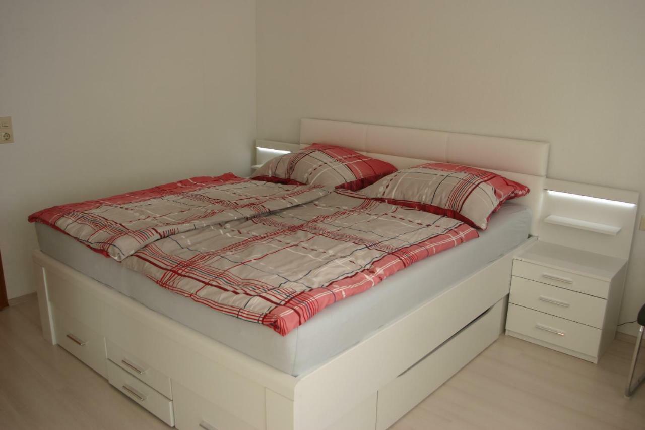 Apartmentbuymetzingen Riederich ภายนอก รูปภาพ